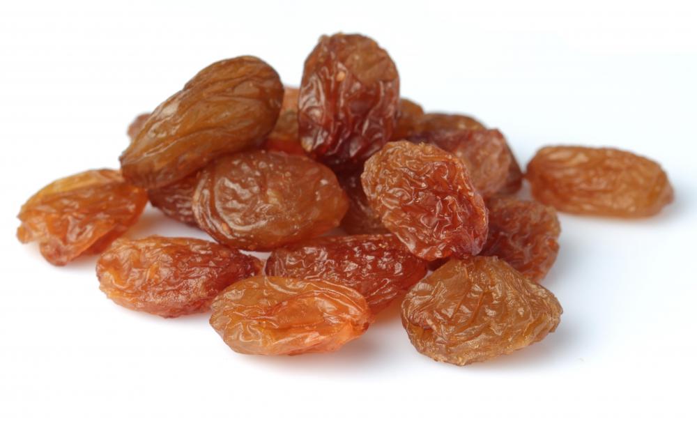 Can You Gain Weight Consuming Raisins? Know How Is It Possible?